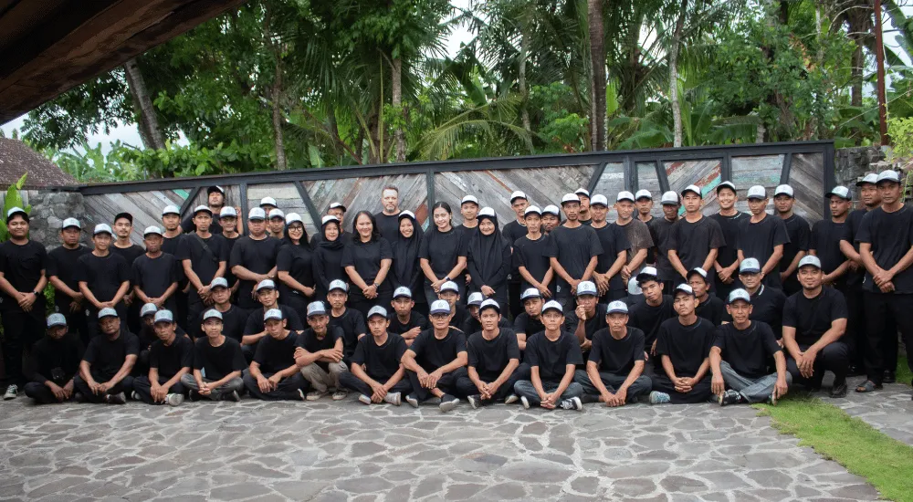 Why Reclaimed Teak Furniture is the Future of Sustainable Living